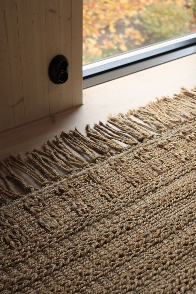 Wicker, natural