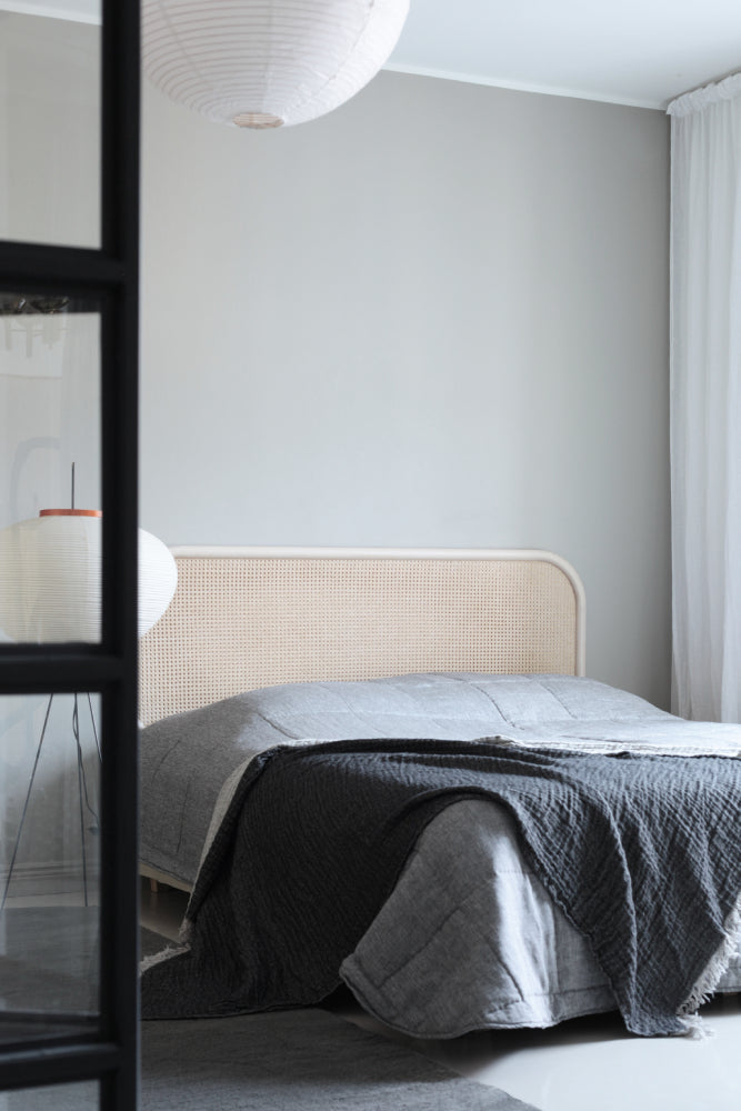 Linen Square Bedspread Graphite