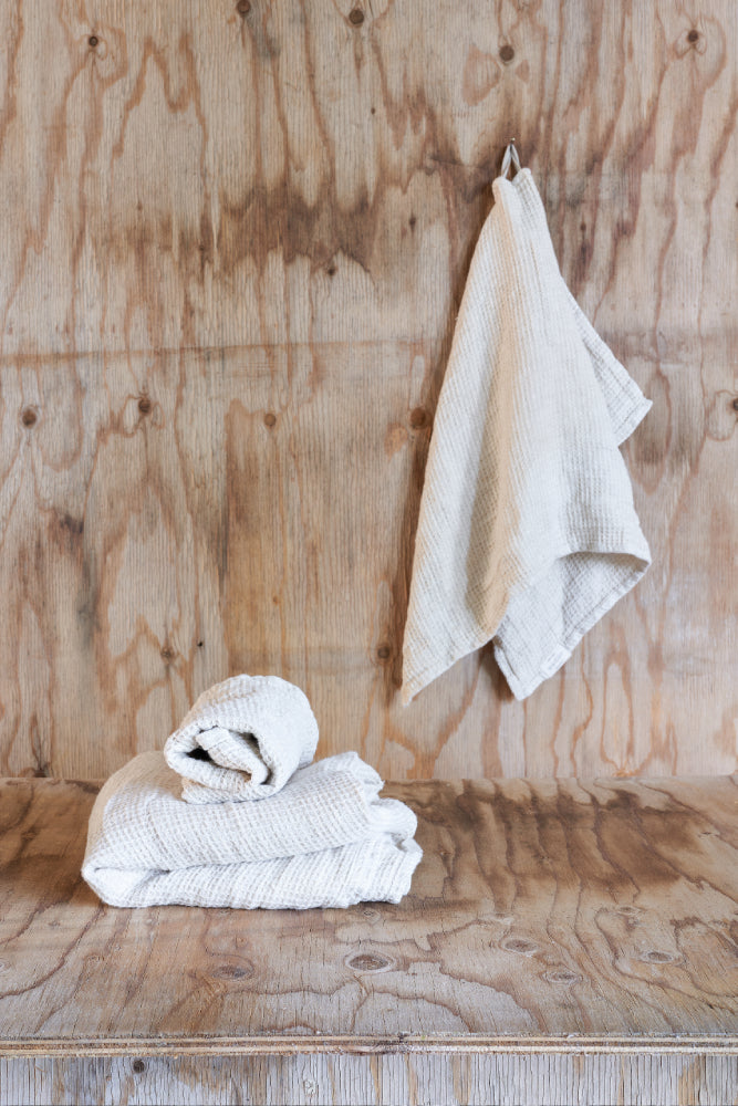 Waffle Linen hand towel 2 pcs, natural